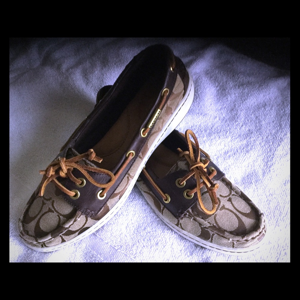 Coach Richelle Topsides Women’s Boat Shoes